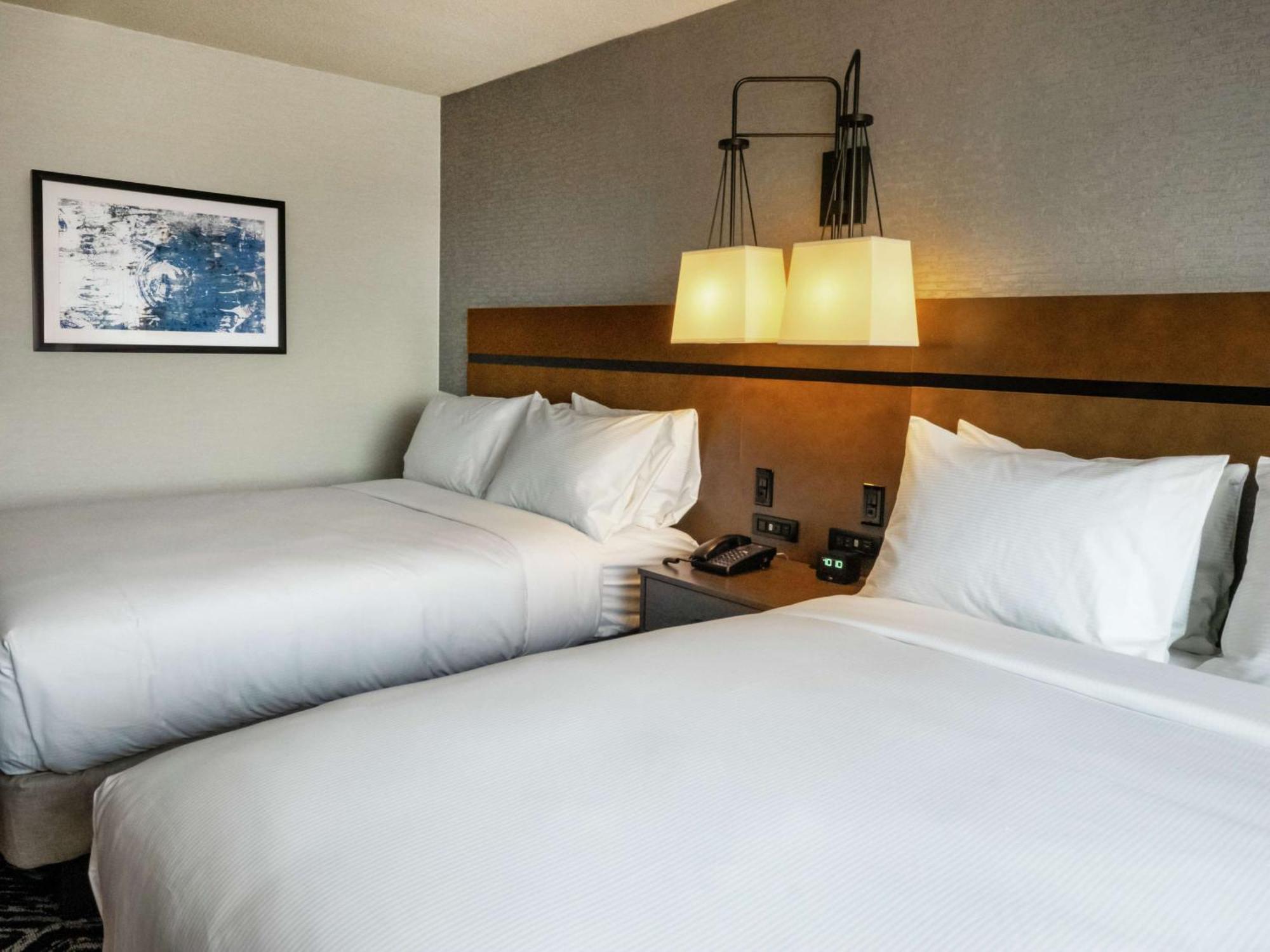 Hotel Doubletree By Hilton Jamestown, Ny