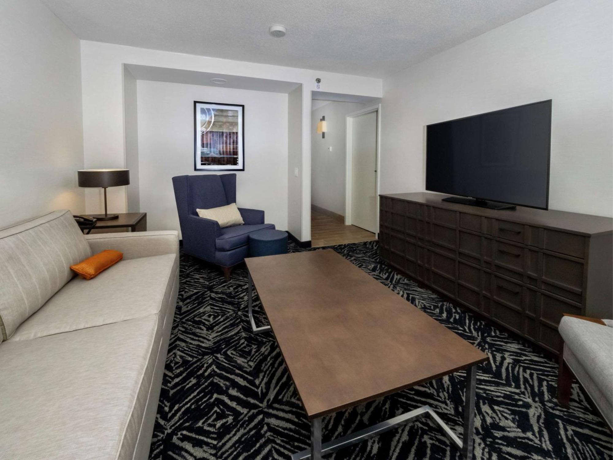 Doubletree By Hilton Jamestown, Ny 4*