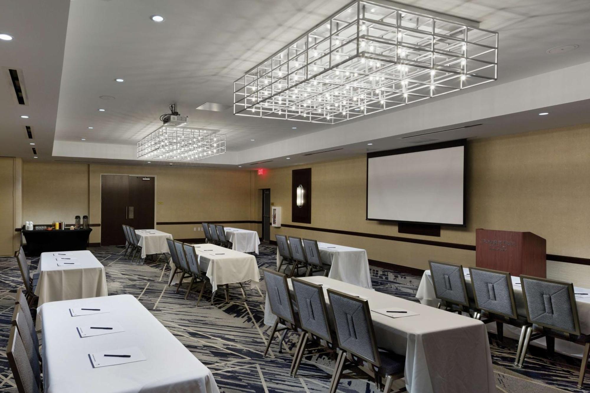 Doubletree By Hilton Jamestown, Ny Hotel 4*