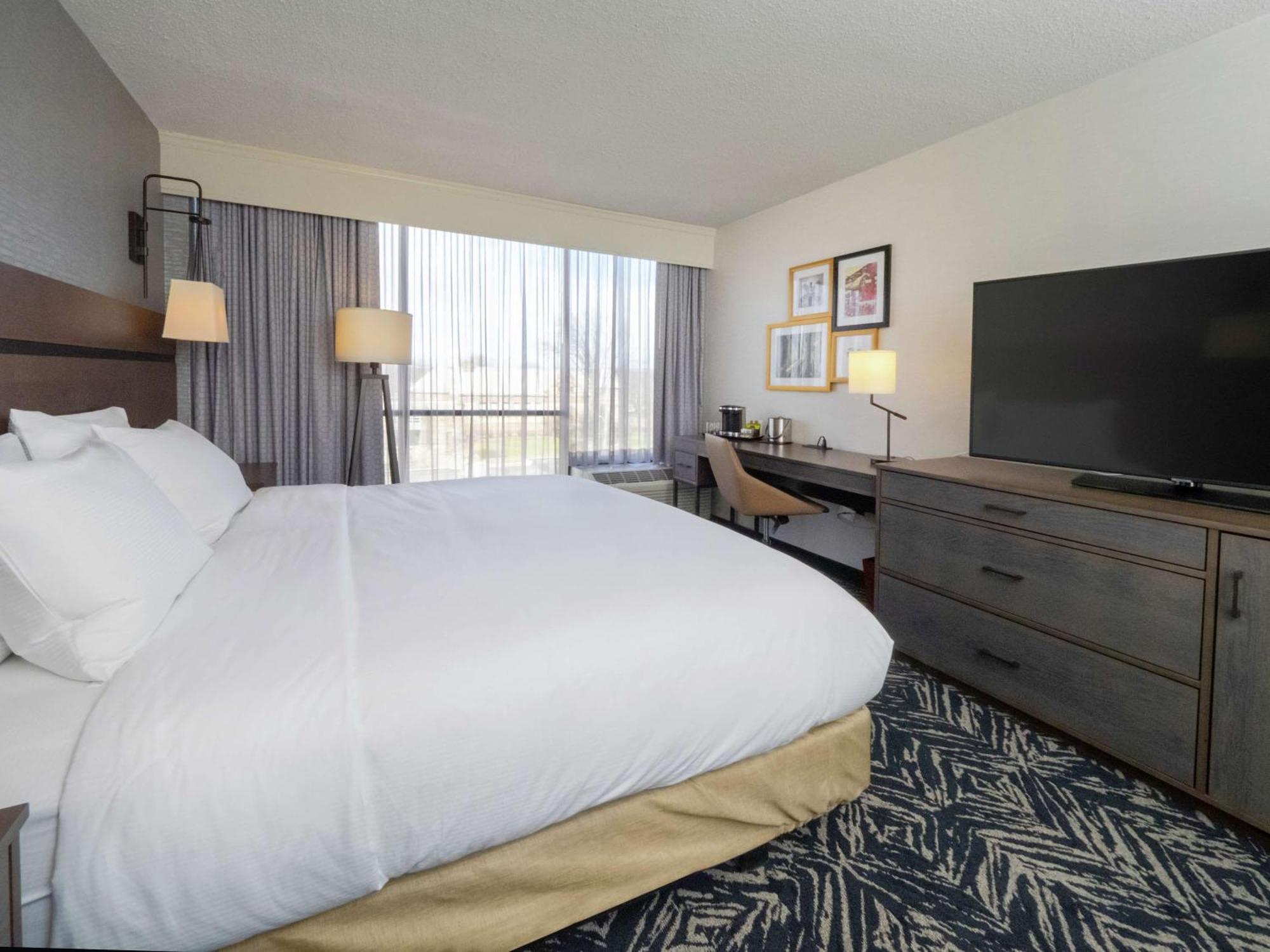 Doubletree By Hilton Jamestown, Ny Hotel